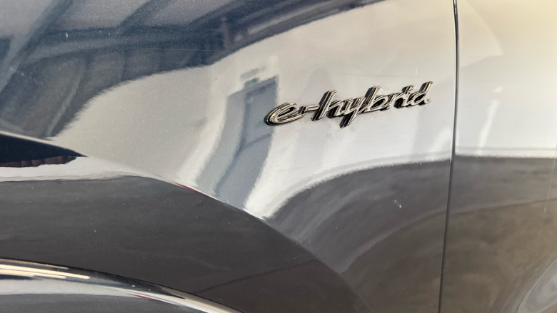 Porsche Cayenne E-Hybrid 5dr Tiptronic S Estate
